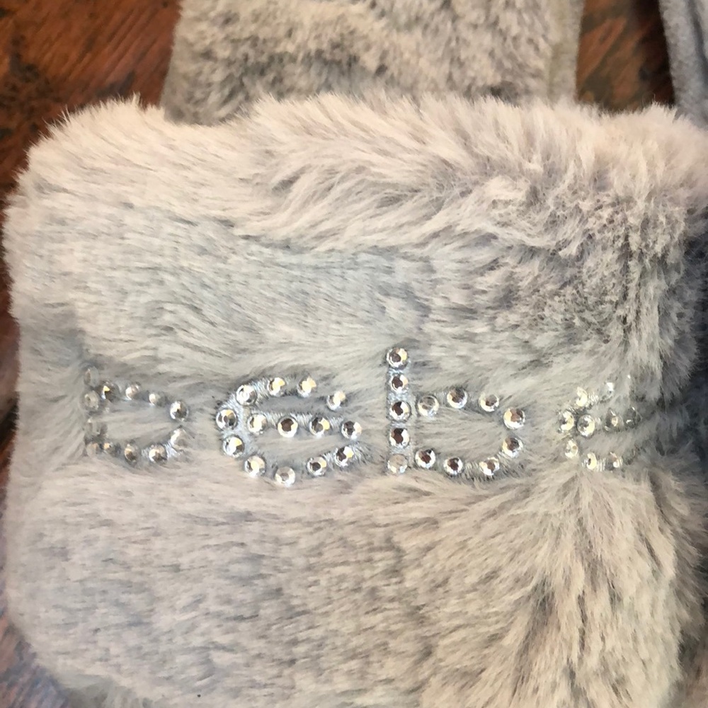 NWOT faux fur Bebe slide slippers - Picture 3 of 5